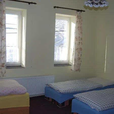 Zlaty Jelen Pernink *