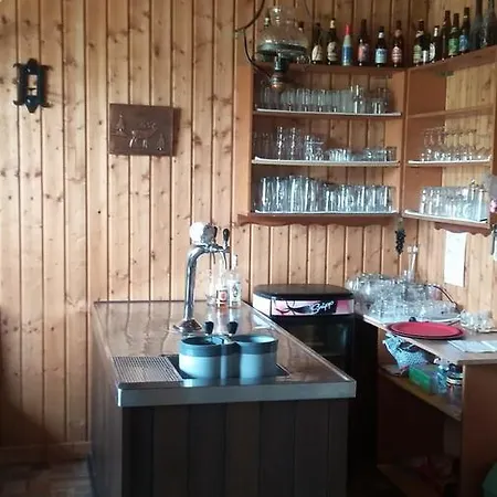Zlaty Jelen Pernink